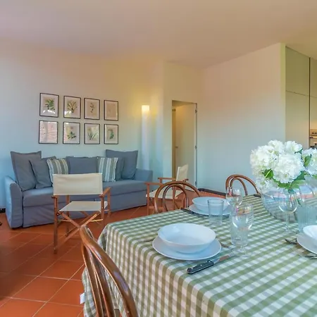 La Bougainville Relax, Giardino E Parcheggio Apartment *